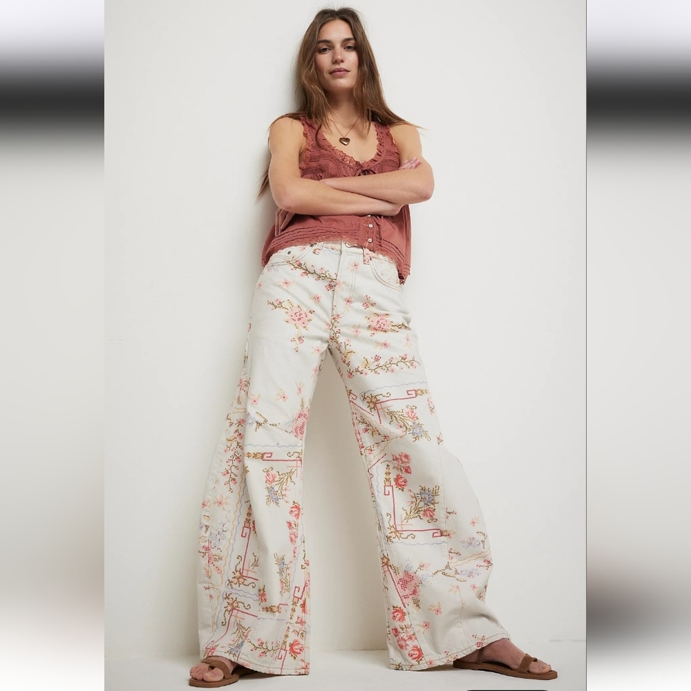 We The Free NWTs Eden Printed High Slouchy Jeans